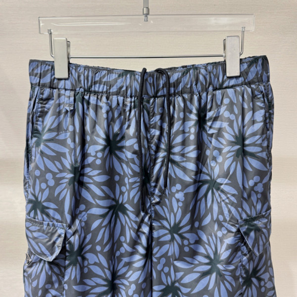 Prada, Men Short