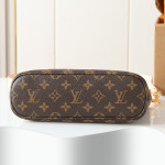 Louis Vuitton, Women Bag, Brown