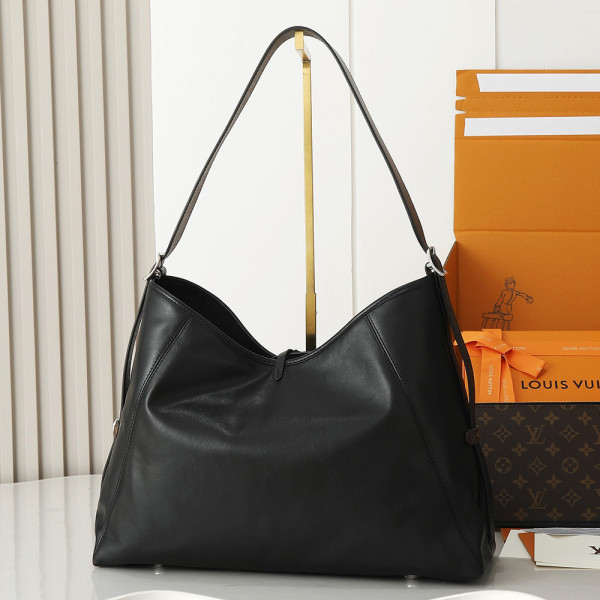 Louis Vuitton, Women Bag, Black