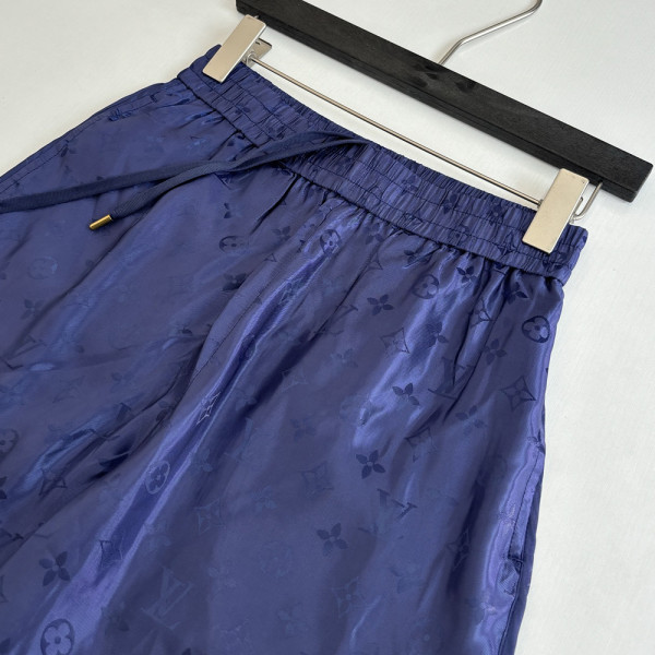 Louis Vuitton, Men Short, Navy