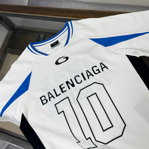 Balenciaga, Men T-Shirt