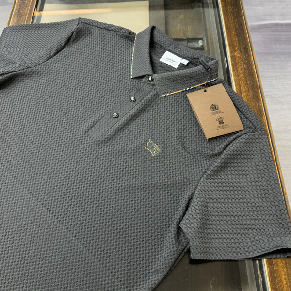 Burberry, Men T-Shirt