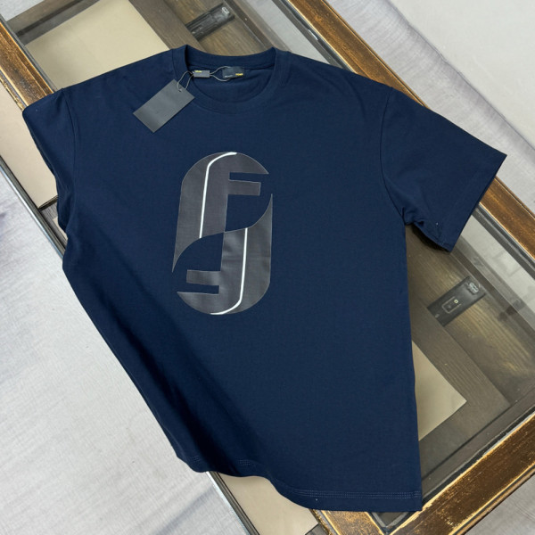 Fendi, Men T-Shirt