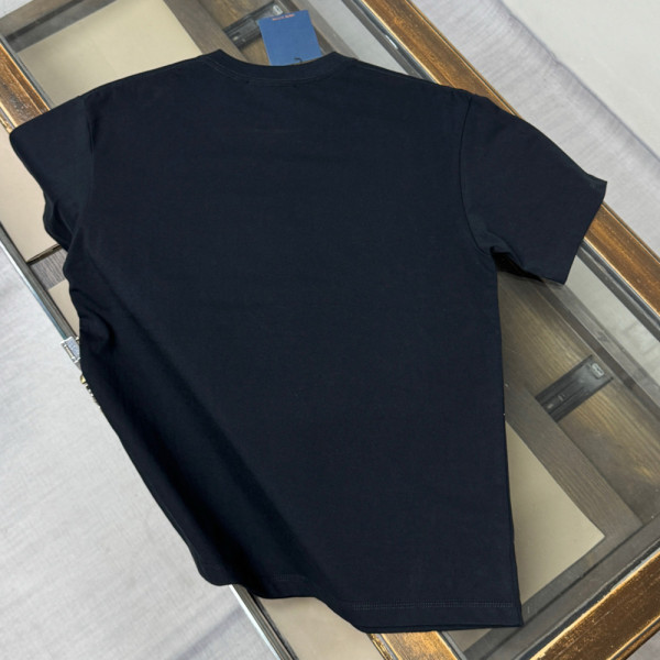 Louis Vuitton, Men T-Shirt