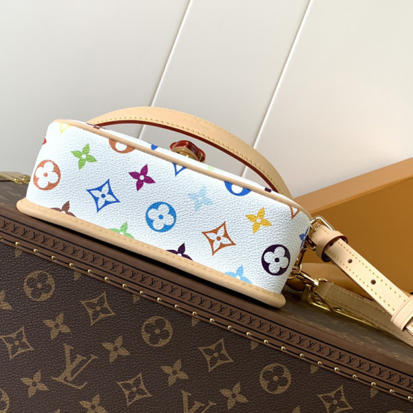 Louis Vuitton, Women Bag, White