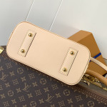 Louis Vuitton, Women Bag, White