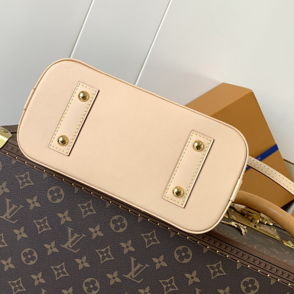 Louis Vuitton, Women Bag, White