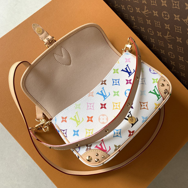 Louis Vuitton, Women Bag, White