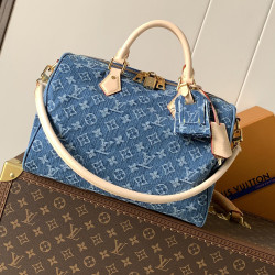 Louis Vuitton, Women Bag, Blue