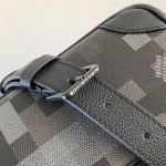 Louis Vuitton, Unisex Tas, Zwart