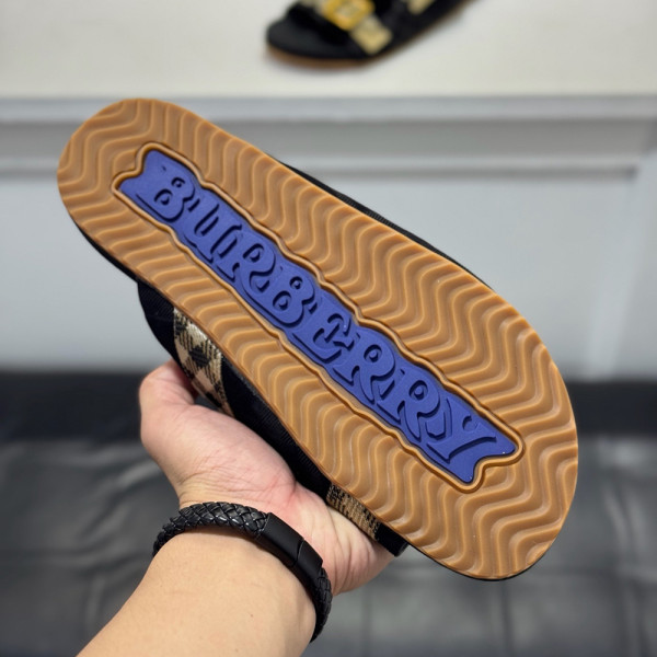Burberry, Men Slipper