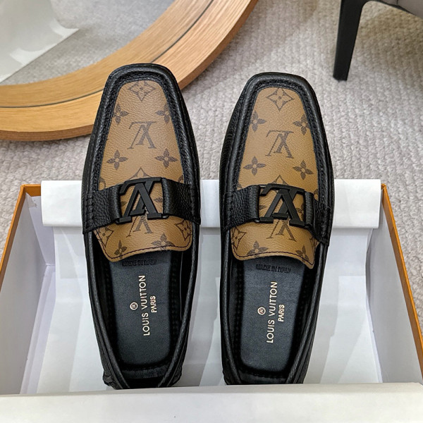 Louis Vuitton, Men Loafer