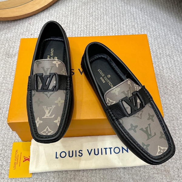 Louis Vuitton, Men Loafer