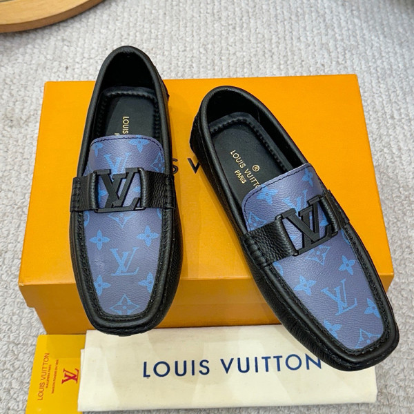 Louis Vuitton, Men Loafer