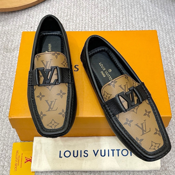 Louis Vuitton, Men Loafer