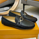 Louis Vuitton, Men Loafer
