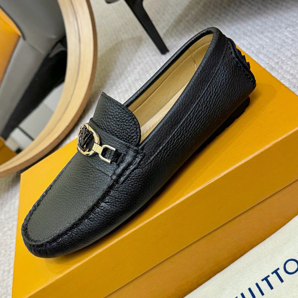 Louis Vuitton, Men Loafer