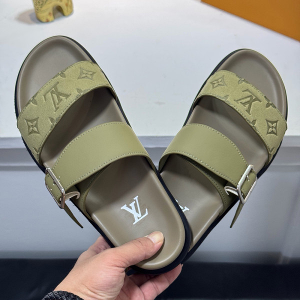 Louis Vuitton, Men Slipper