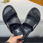 Louis Vuitton, Men Slipper