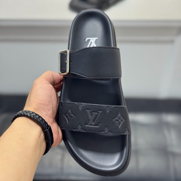 Louis Vuitton, Men Slipper