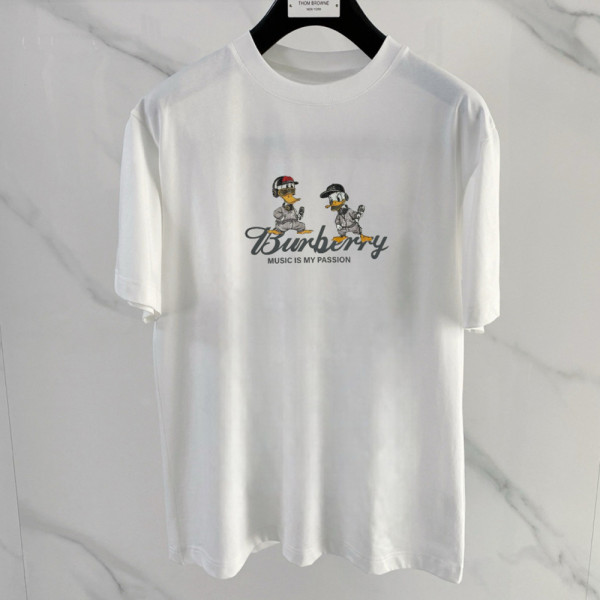 Burberry, Men T-Shirt
