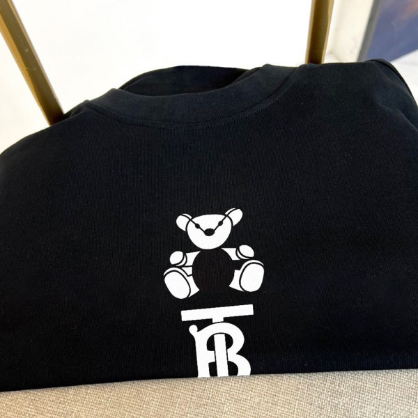 Burberry, Men T-Shirt