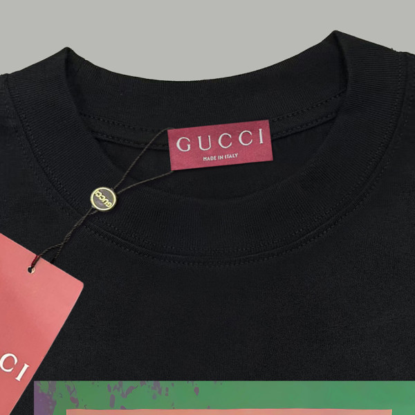 Gucci, Men T-Shirt