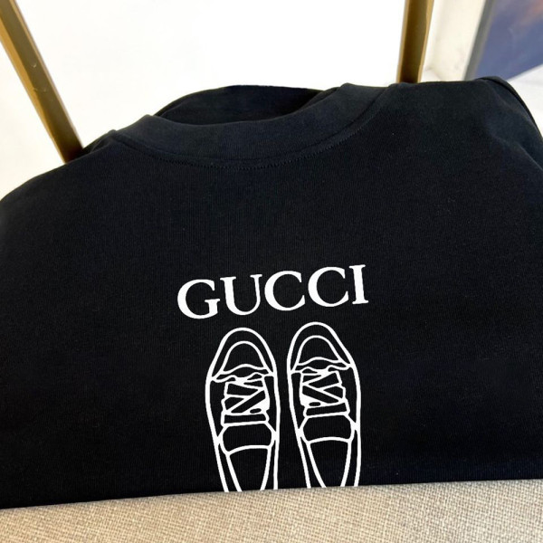 Gucci, Men T-Shirt