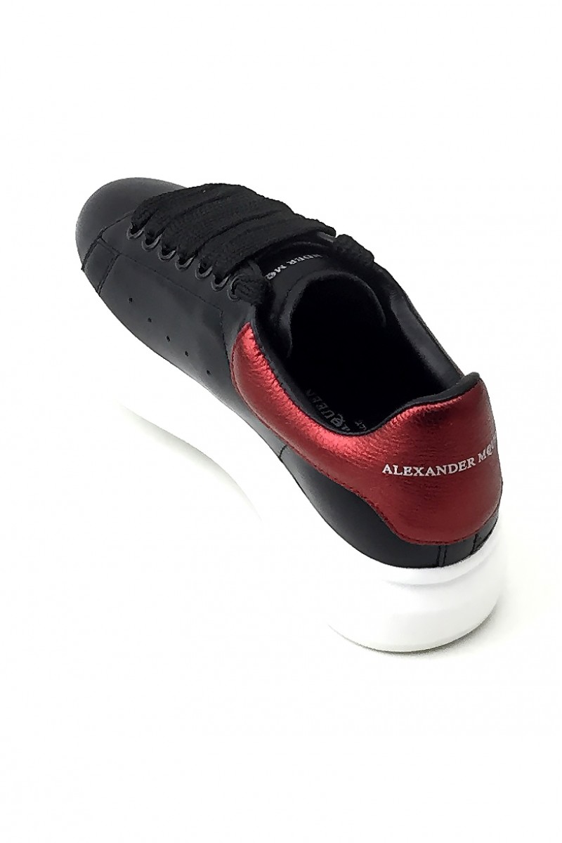 Alexander Mcqueen, Heren Sneakers, Zwart Bordeaux Oversized
