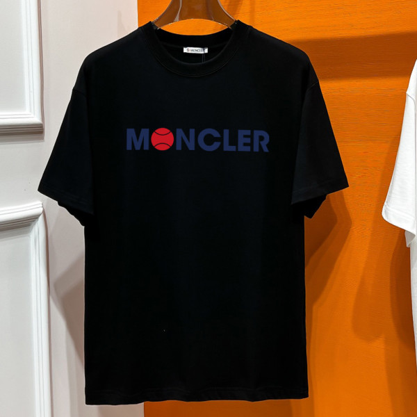 Moncler, Men T-Shirt