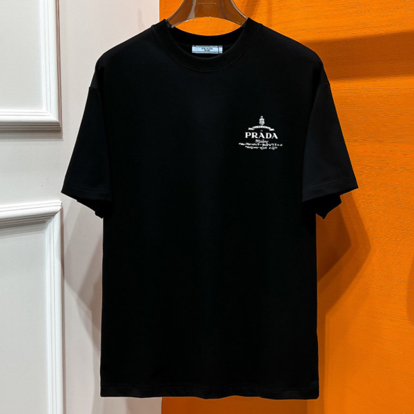 Prada, Men T-Shirt