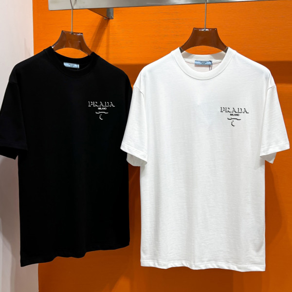 Prada, Men T-Shirt