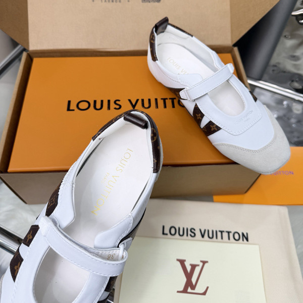 Louis Vuitton, Women Flat
