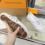 Louis Vuitton, Women Flat