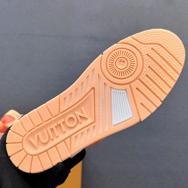 Louis Vuitton, Men Sneaker