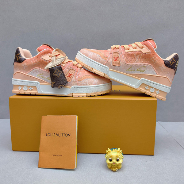 Louis Vuitton, Women Sneaker