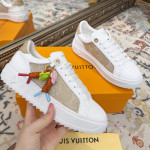 Louis Vuitton, Women Sneaker