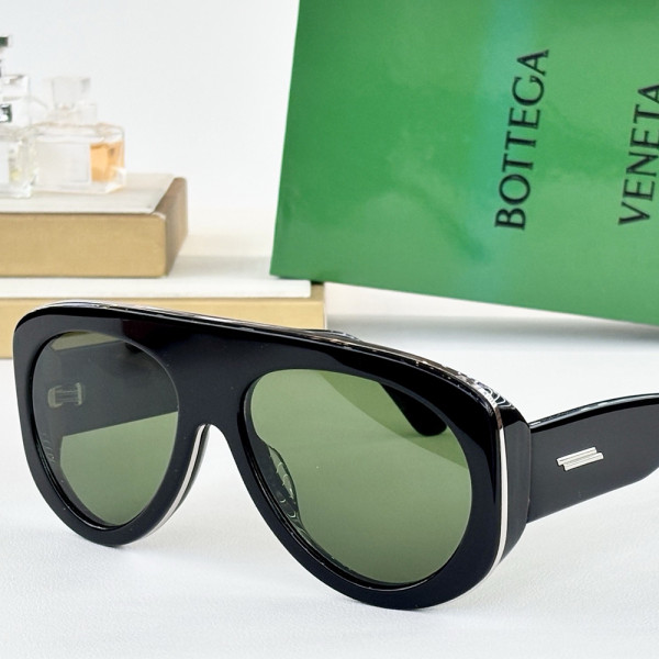 Bottega Veneta, Women Sunglasses