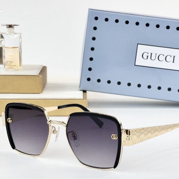 Gucci, Women Sunglasses