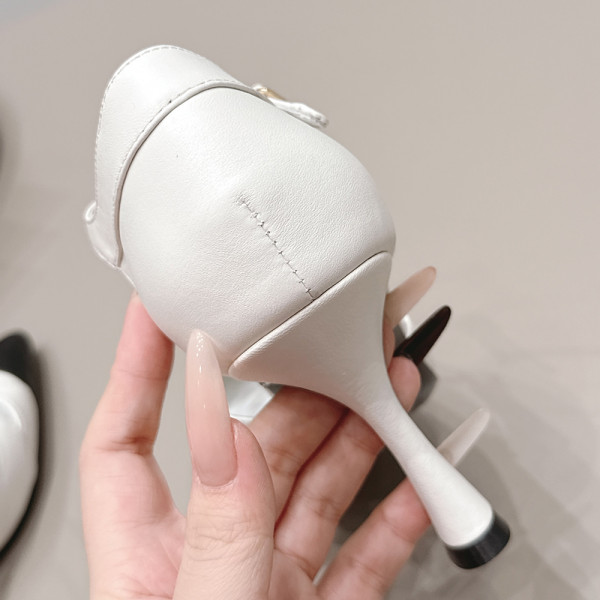 Chanel, Women Pump