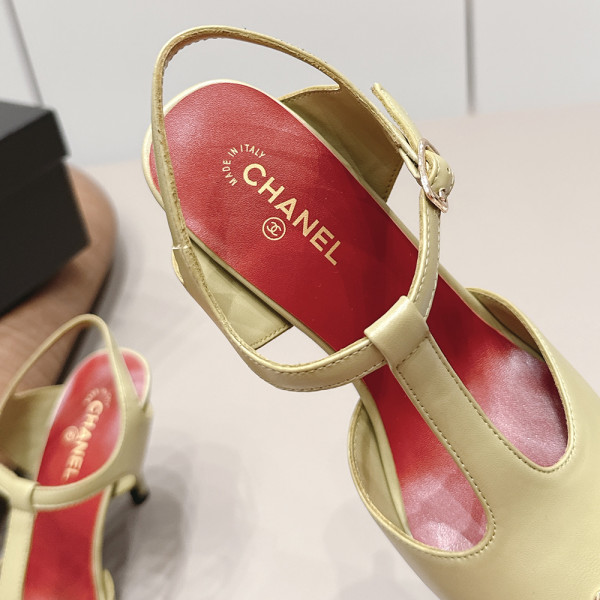 Chanel, Women Pump