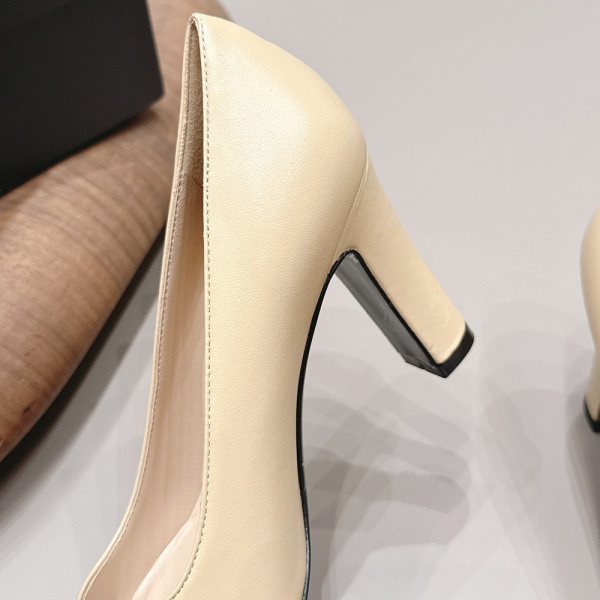 Chanel, Women Pump