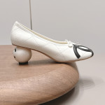 Chanel, Women Pump