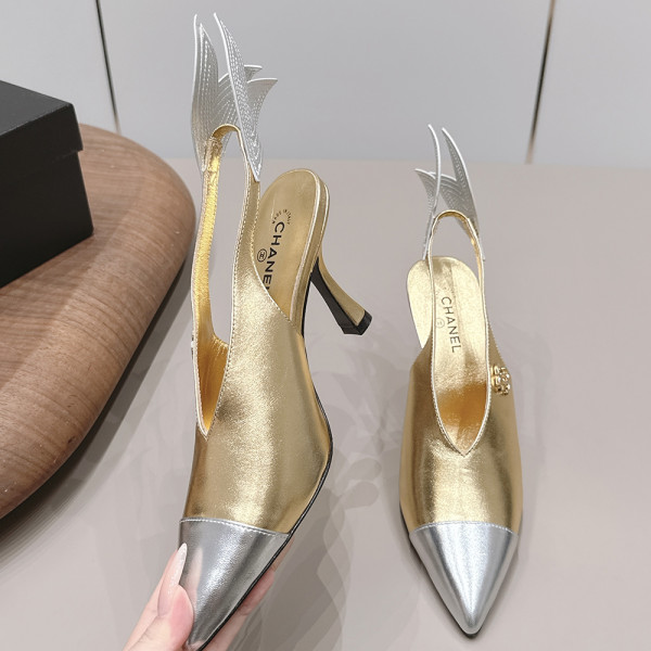 Chanel, Women Pump