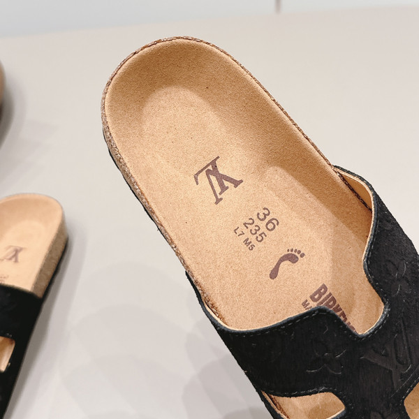 Louis Vuitton, Men Slipper