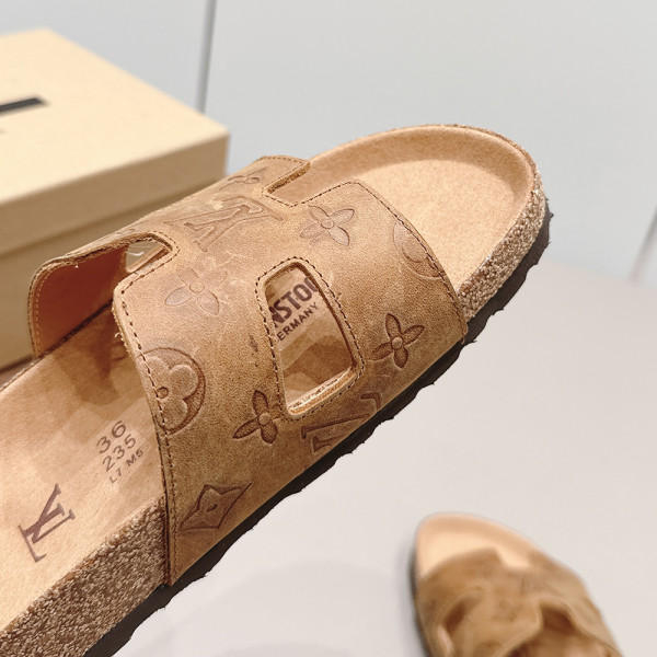 Louis Vuitton, Men Slipper