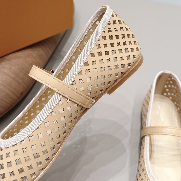 Louis Vuitton, Women Flat