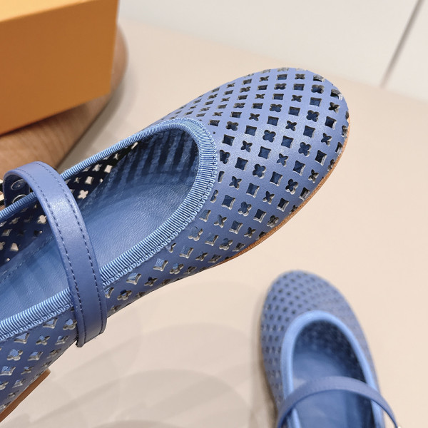 Louis Vuitton, Women Flat