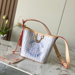 Louis Vuitton, Women Bag, Blue