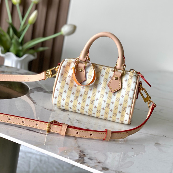 Louis Vuitton, Women Bag, Beige